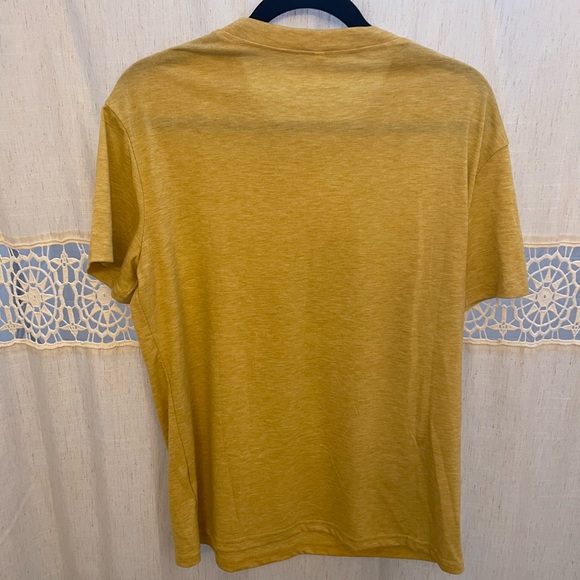 Yellowstone Dutton Ranch T-Shirt - Picture 3 of 3